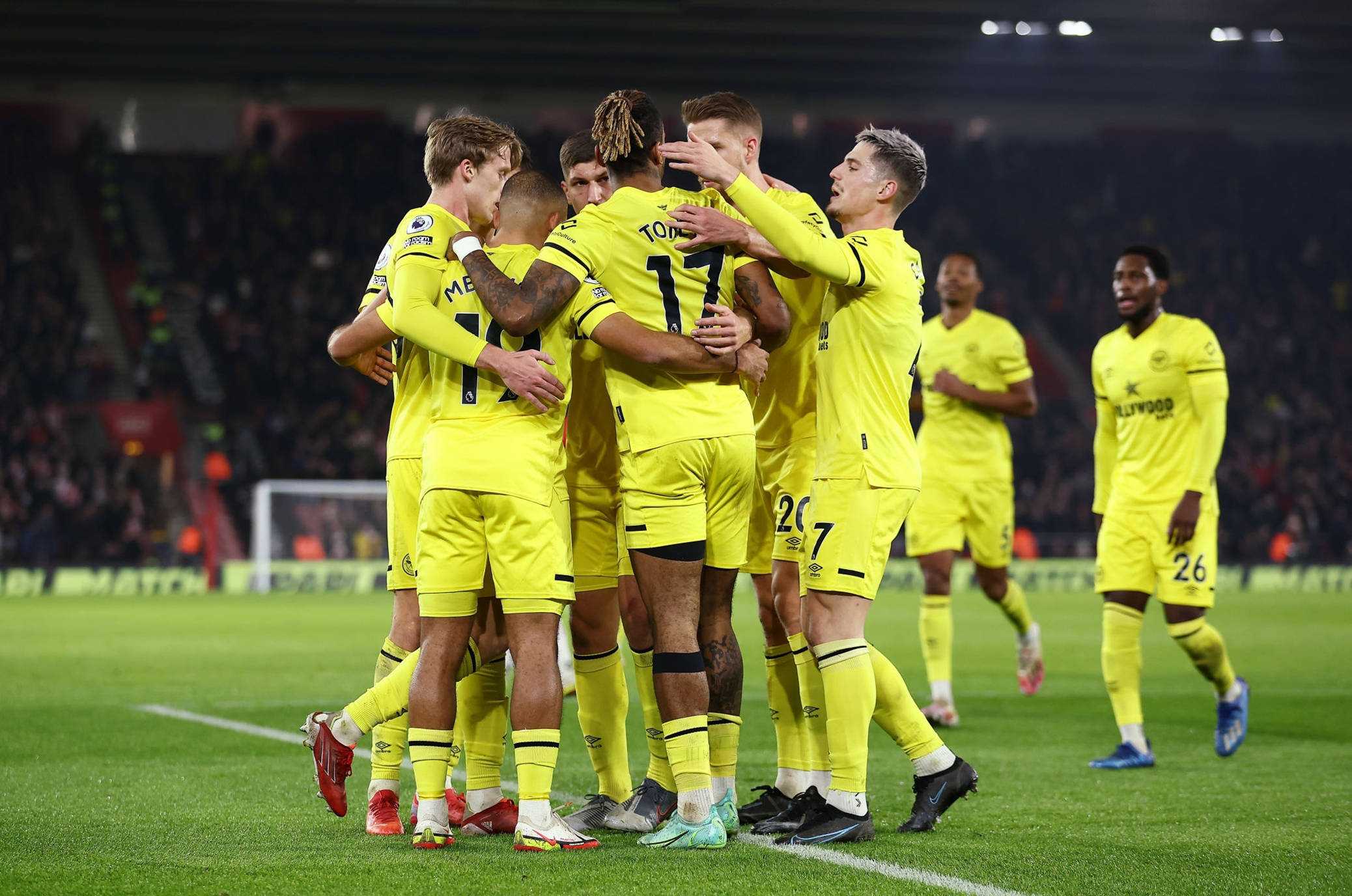 展现出了巨 展现出了巨